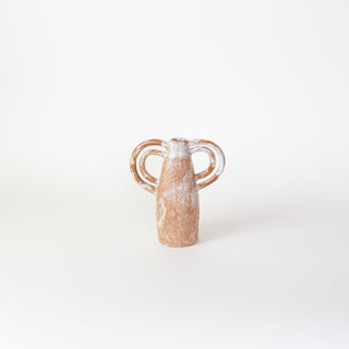 Clandestine Céramique | La Femme aux Doubles Anses in Sand + White Vase