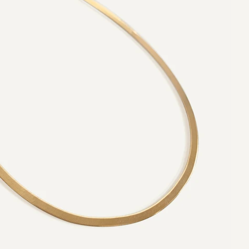 Kinn 14k Gold Carter Flat Herringbone Necklace